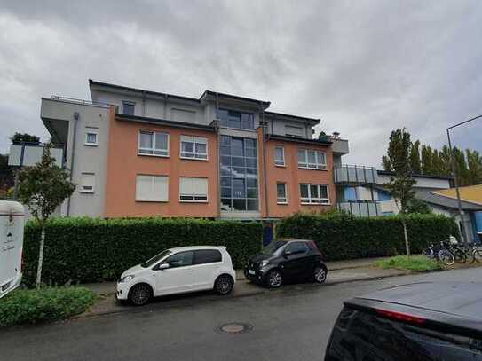 -- KÖLN WEIDEN -- renovierte 3 Zi. Wohnung mit Balkon -- bitte auch "Sonstiges" lesen --