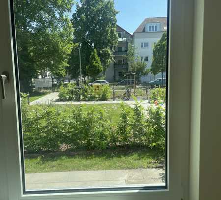 Schöne 3 Zimmer WE (Erstbezug März 24 ) mit großer sonniger Terrasse provisionsfrei vom Eigentümer