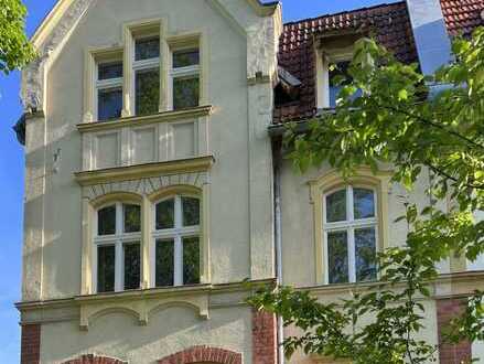 Villenhälfte in Lichterfelde West in TOP-Lage. Provisionsfrei.