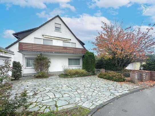 BELLEVUE IM TAUNUS 🏡 Mehrfamilienhaus mit vier Wohneinheiten in Feldrandlage von Oberursel!