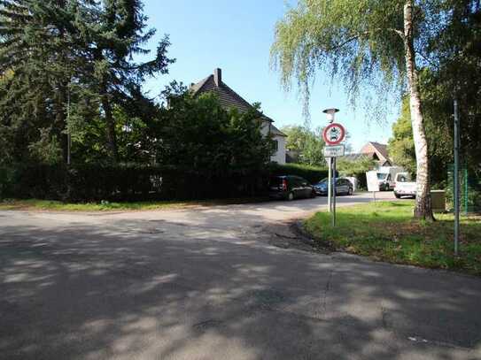 Großer Garten mit einer Zweizimmerwohnung direkt am Hülser Berg! ( Mit WoMo - Stellplatz möglich )