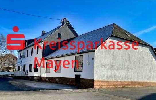 Gasthaus / Pension / Fremdenzimmer / Ferienwohnungen / Saal