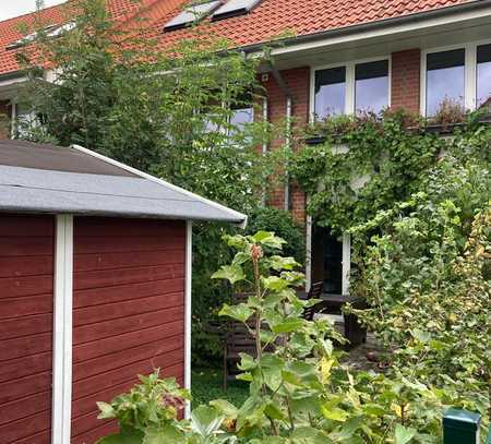 Schönes und vollständig renoviertes 5-Raum-Reihenhaus mit gehobener Innenausstattung in Hildesheim