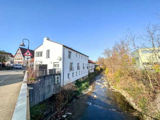 3,5-Zimmer Wohnung mit EBK, Balkon & Stellplatz in der Nähe von Tübingen mit viel Potenzial