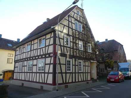 ***Viel Potential bietet dieses schöne Fachwerkhaus in Brombachtal-Kirchbrombach***