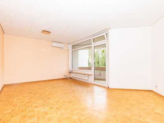 **"Renovierungsbedürftige Balkonwohnung mit viel Potential in Zehlendorf**