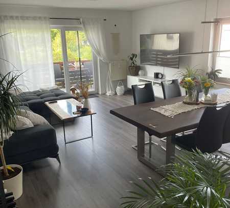 Helle 4,5-Zimmer Wohnung mit EBK, Balkon und Keller in 38524 Sassenburg OT Westerbeck
