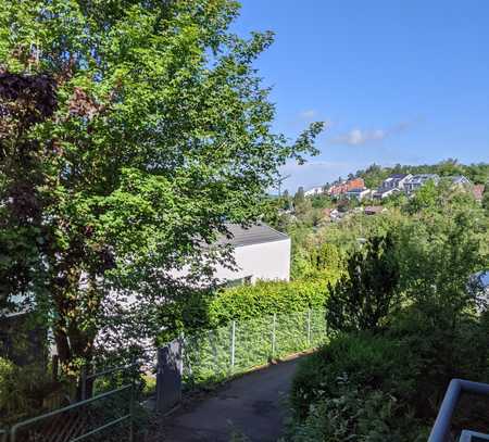 Leonberg Golfplatz, moderne Wohnung in ruhiger und grüner Lage