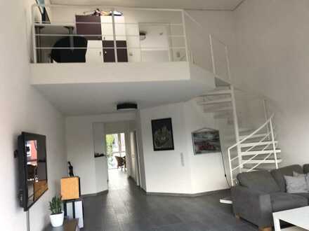 Schöne 2 Zimmer Maisonette Wohnung