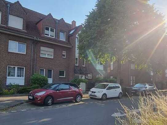 Gepflegte Eigentumswohnung mit Balkon und Garage