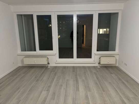 Sanierte Familienwohnung mit Balkon sucht neue Mieter!