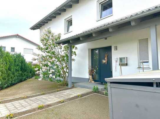 Wohnjuwel Einfamilienhaus in Ergolding: mit PV & Solarthermie, Baujahr 2017