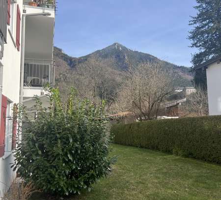 Helle 2-Zimmer-Wohnung mit großer, sonnigen Terrasse in Marquartstein