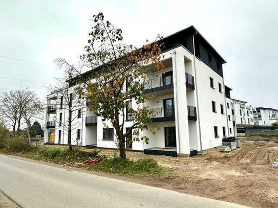 (Erstbezug) Schicke, moderne Erdgeschosswohnung mit Terrasse und EBK in Ortsrandlage von Weyhausen