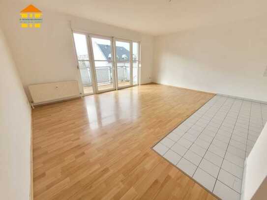 TOP geschnittene 2-Raum-Wohnung mit Balkon und Aufzug!