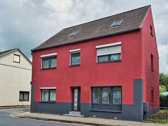 Moderne und gut geschnittene Bürofläche in Uetersen zu vermieten!
