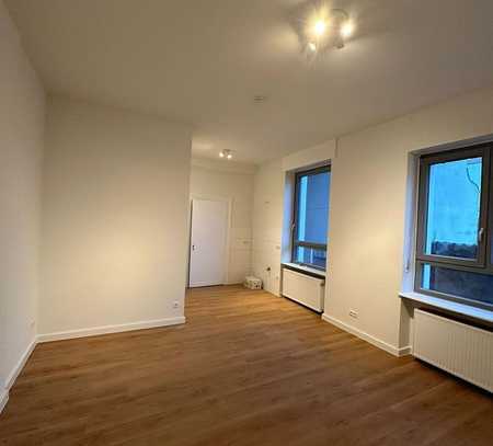 Frisch kernsaniertes (2024) 28m² - Apartment in bester Bonner Altstadt-Lage