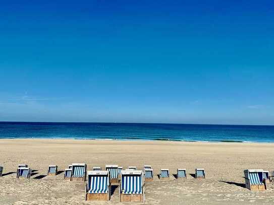 Unter Reet! Sylt Westerland! Freistehendes Einzelhaus in Strandnähe in sehr guter Lage!