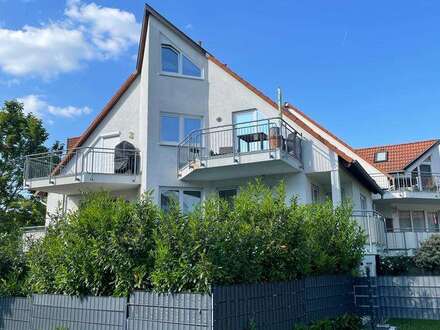 Helle und schöne Maisonette-Wohnung mit Stellplatz