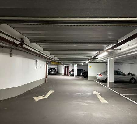 Tiefgaragenstellplatz in der Mainzer Altstadt zu vermieten!