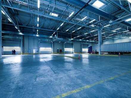 Neuwertige Halle mit Verwaltungseinheit für Logistik, Montage und Produktion