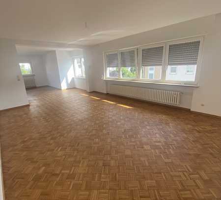 3-Zimmer-Wohnung mit Balkon und EBK in Eislingen/Fils