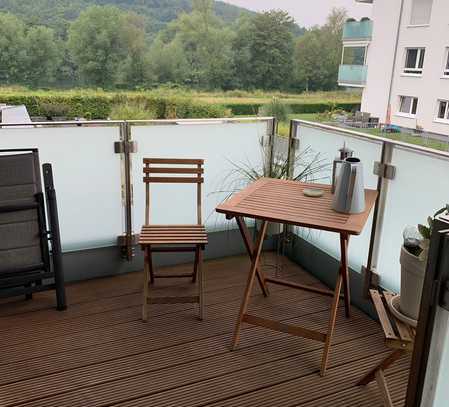 Exklusive, geräumige 2-Zimmer-Wohnung mit Ausblick auf die Ruhr