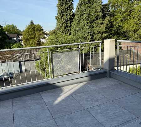 Hochwertige top geschnittene 3-Zimmer-Wohnung mit Balkon und EBK in Hilden (40724)