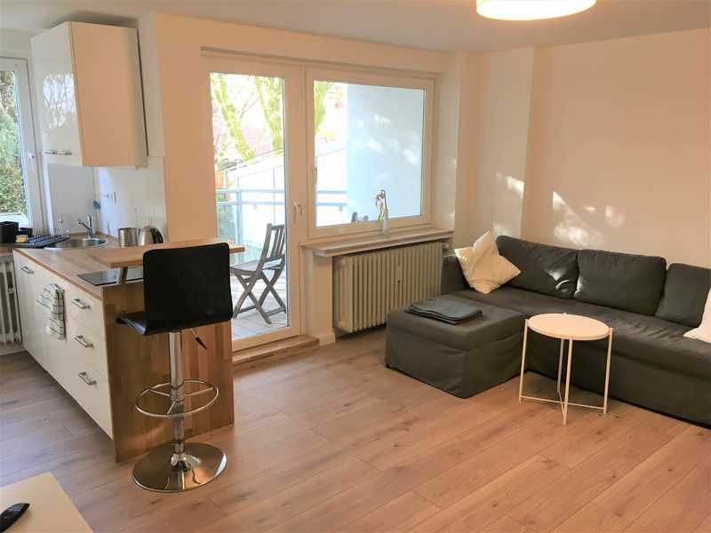 Möblierte 2 Zimmer Wohnung mit Balkon