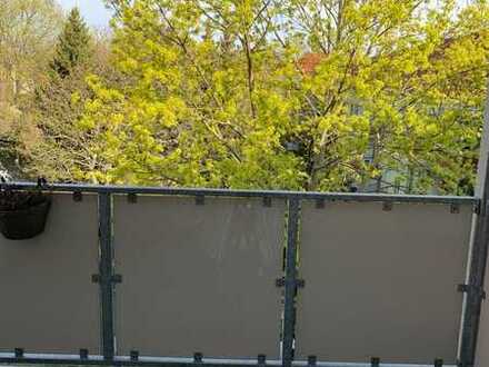 attraktive 2-Raumwohnung im sanierten Altbau mit Balkon