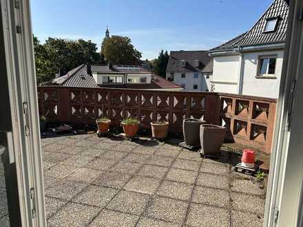 Repräsentative Büroräume in denkmalgeschütztem Sandsteingebäude direkt am Luisenpark