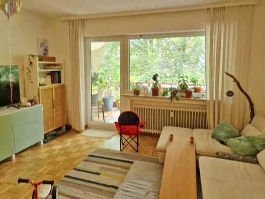 Top-Lage mit Garage: 4- Zimmer-Wohnung in Freiburg – Schänzlestraße