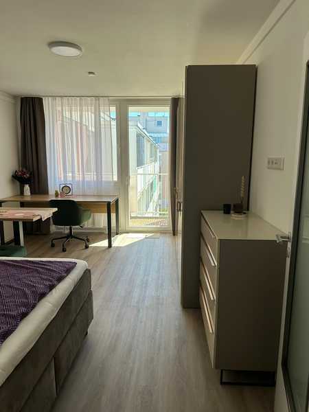                                                               1-Zimmer Wohnung mit Balkon in München-Berg am Laim                                                       in Berg am Laim (München)