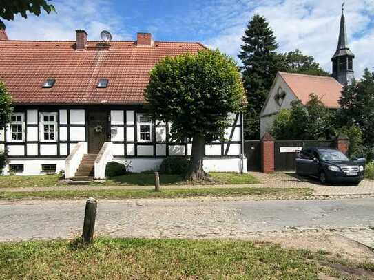 Pfarrhaus,Bauernhof,Fachwerkhaus,Kunsthof,EFH,Einfamilienhaus,Tierhaltung,5000m2,Einliegerwohnung