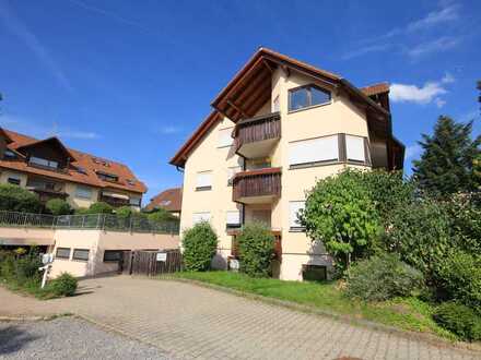 Helle 3-Zimmer-Wohnung mit Terrasse, Garten und Balkon