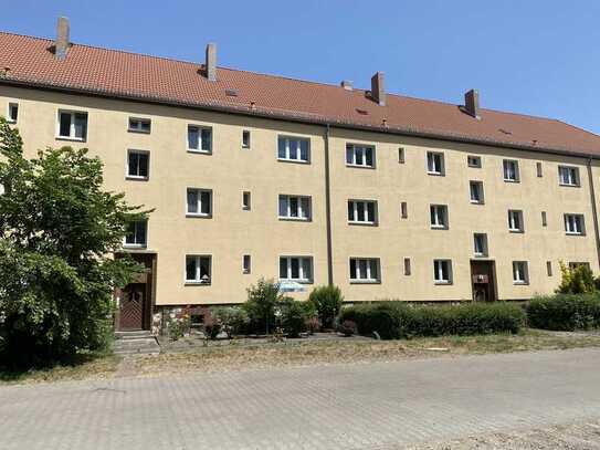 gut geschnittene 2-Zimmer Wohnung in ruhiger Lage