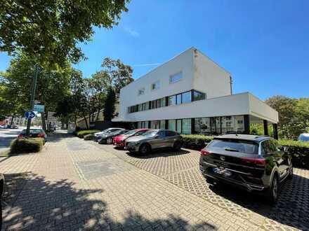 Moderne Büroetage, mit Stellplätzen, in 52351 Düren