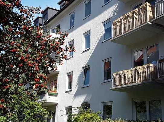 Helle 2-Zimmer-Wohnung in ruhiger Lage in der Südstadt