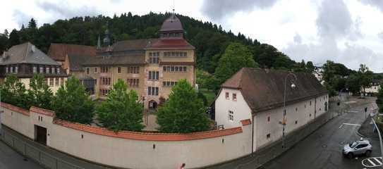 **Komfort Wohnung mit Balkon und Kloster-Blick**