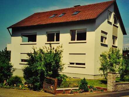 Sonnige 4 Zimmer-Wohnung mit Süd/West Balkon in Haard