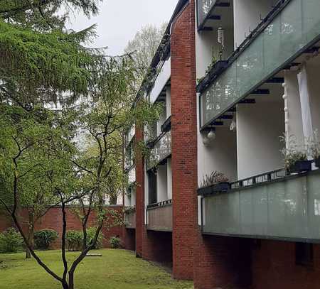 Neu sanierte und renovierte 1- Zimmer Wohnung mit Balkon Hamburg