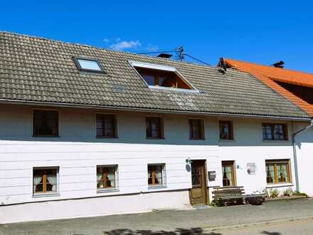 Haus ins Glück - Gelegenheit zum ersten Eigenheim in ländlicher Region - Kaufen-Umbauen-Wohlfühlen