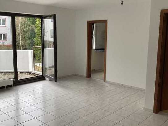 2-Zimmer-Wohnung mit Balkon und EBK in Niedernhausen