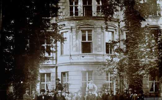 Gartenmaisonette mit Südwestterr. Hochparterre + Tiefparterre, schwellenfrei