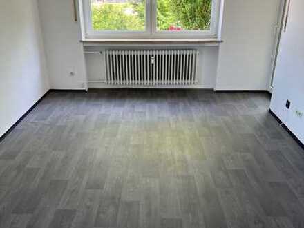 Schöne 2-Zimmerwohnung mit Süd-Balkon in Straubing-Ost