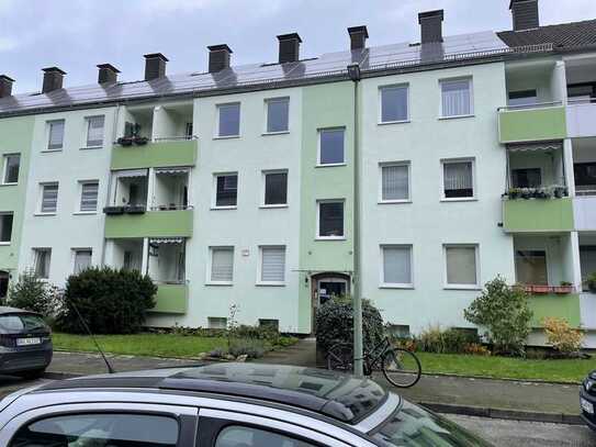 Ruhige und gepflegte 2,5-Zimmer-Wohnung mit Balkon in Duisburg-Duissern