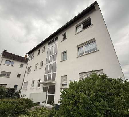 Frisch renovierte 2-Zimmer-Wohnung mit Balkon in Bensheim