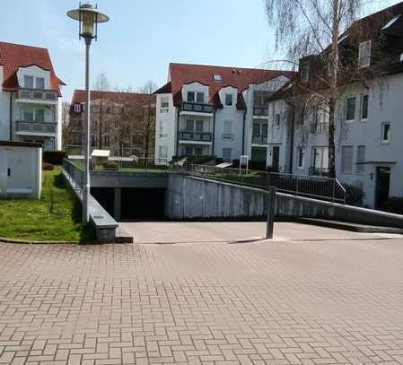 Tiefgaragenstellplatz im Hansapark zu vermieten. Möchten Sie wettergeschützt parken?