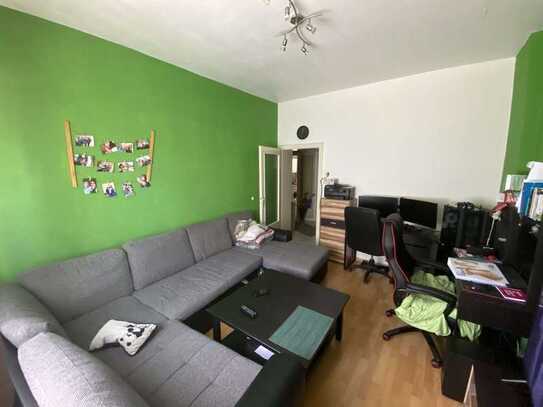 ***HAFENVIERTEL-2 Zimmerwohnung im gepflegten Haus mit Wannenbad & EBK***