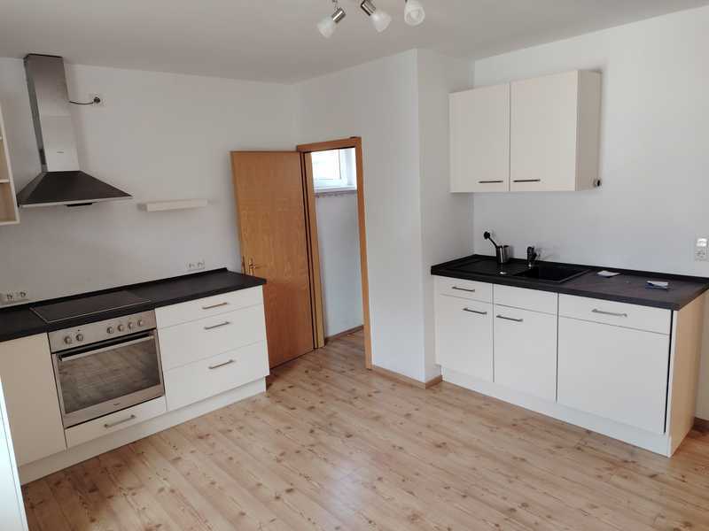                                                               3-Zimmerwohnng in Merzhausen, ALL INCLUSIV 1.100&euro; mit allen Nebenkosten                                                       in Weilrod (Hochtaunuskreis)